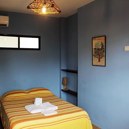 La Mariposa Hostal Olón Buitenkant foto