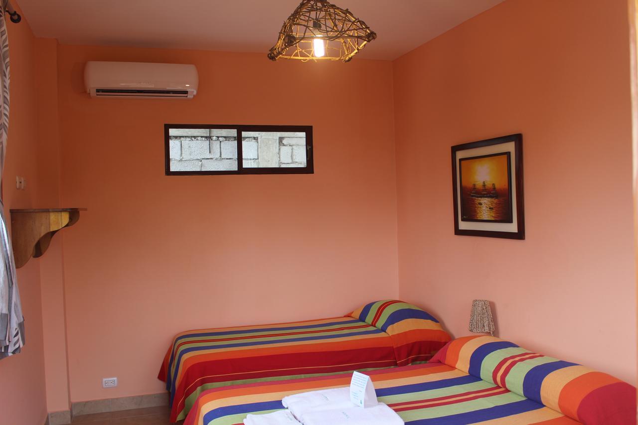 La Mariposa Hostal Olón Buitenkant foto