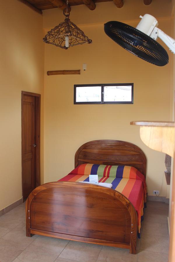 La Mariposa Hostal Olón Buitenkant foto